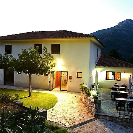 Des Deux Sorru 2* Bains de Guagno