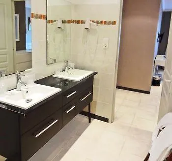 Des Deux Sorru فندق Bains de Guagno