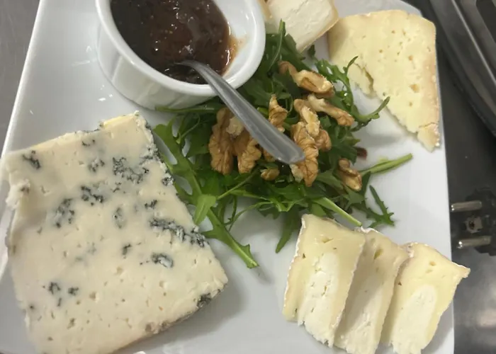 オーベルジュ デ ドゥー ソルー ホテル