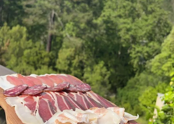 ホテル オーベルジュ デ ドゥー ソルー