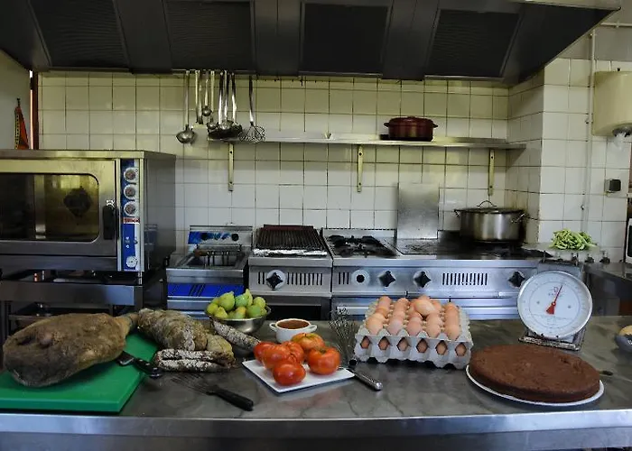 ホテル オーベルジュ デ ドゥー ソルー 2*