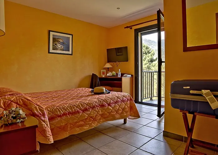 オーベルジュ デ ドゥー ソルー 2*